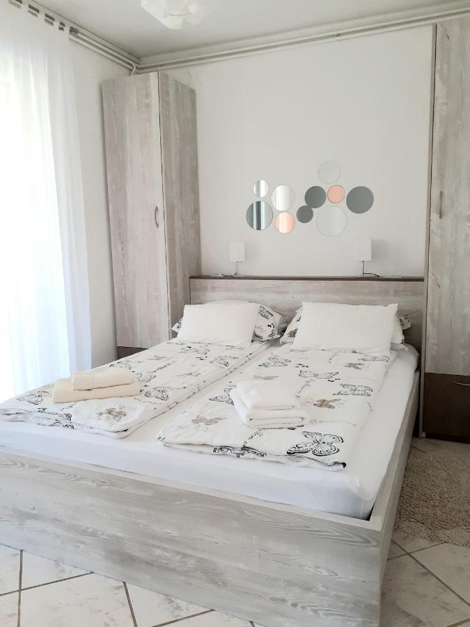 Apartment Steblaj Пула Екстер'єр фото
