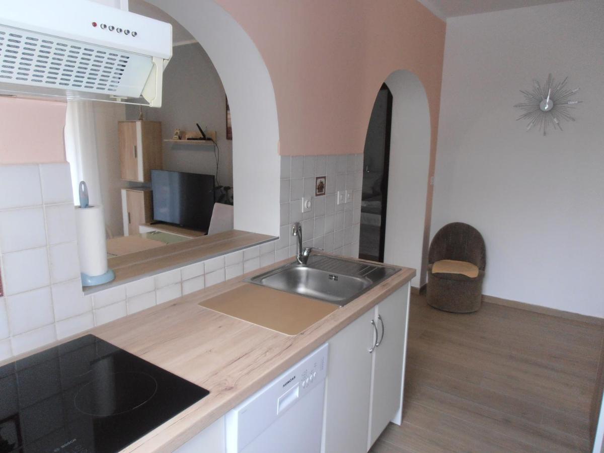 Apartment Steblaj Пула Екстер'єр фото
