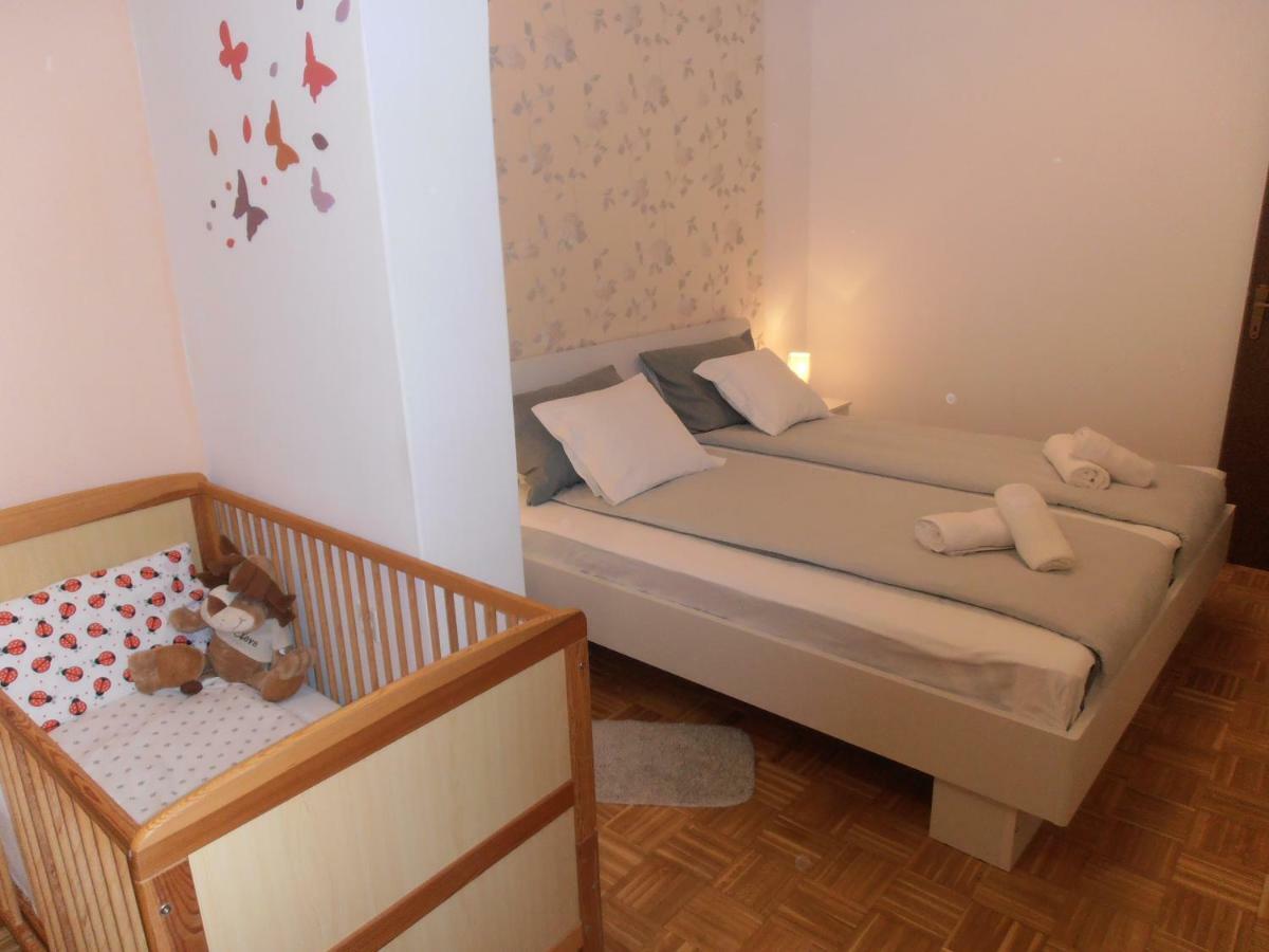 Apartment Steblaj Пула Екстер'єр фото